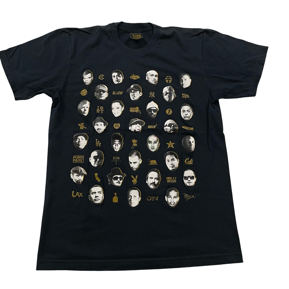 KNYEW x S.K.A.M Artist Size M  2009 Rare Limited Edition Collectors Tee